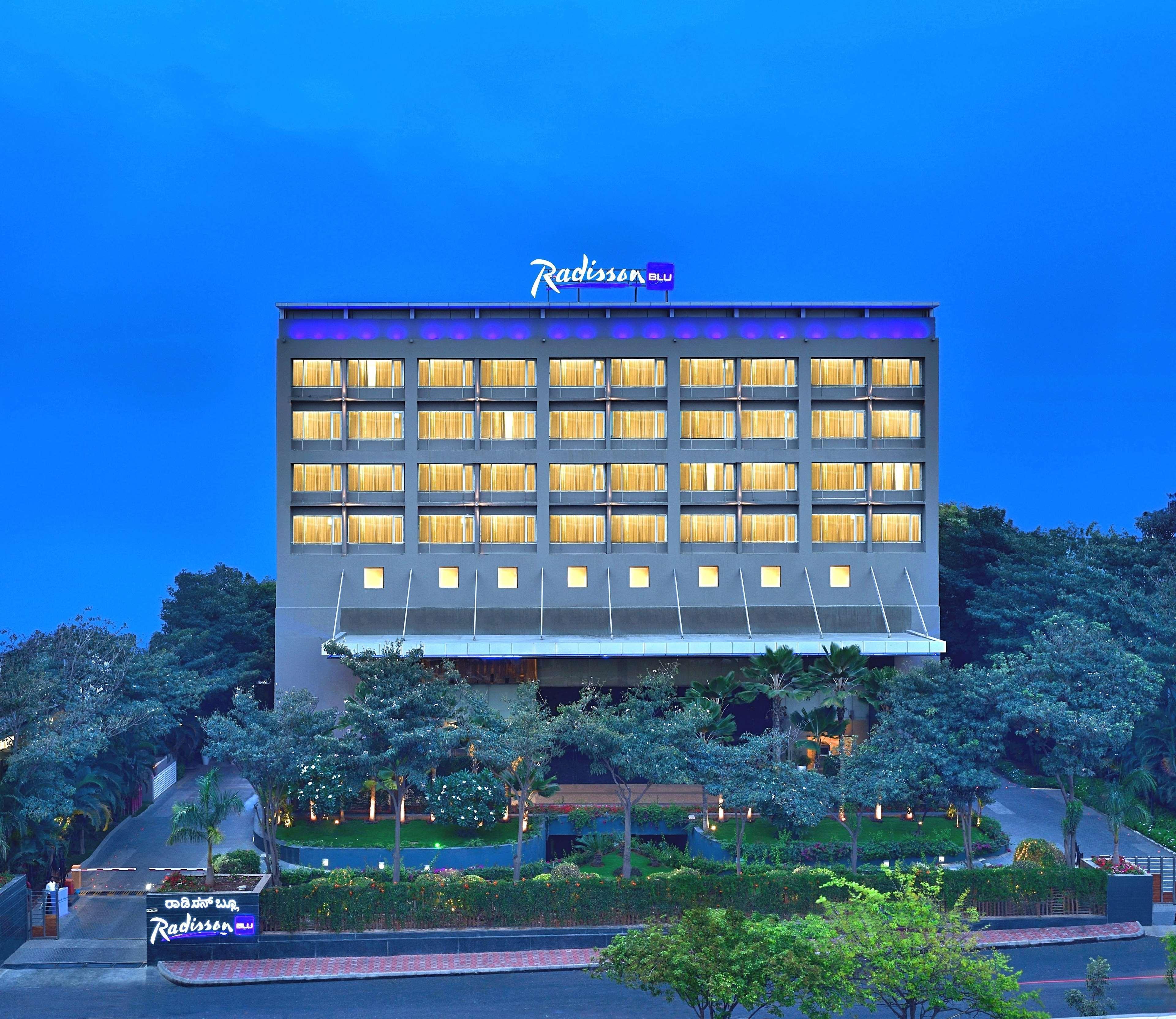 Radisson Blu Bengaluru Outer Ring Road Hotel Exterior photo