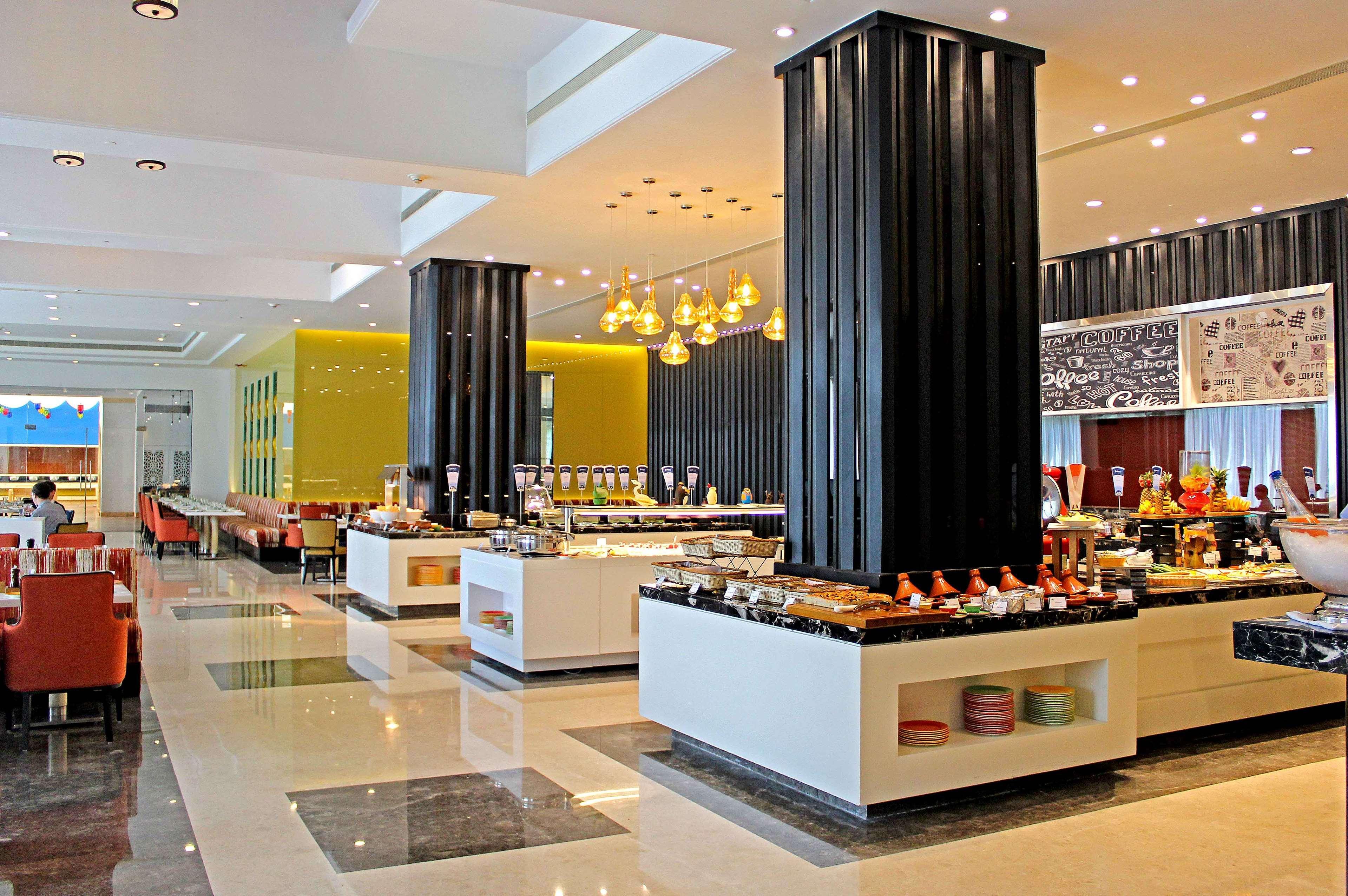 Radisson Blu Bengaluru Outer Ring Road Hotel Exterior photo
