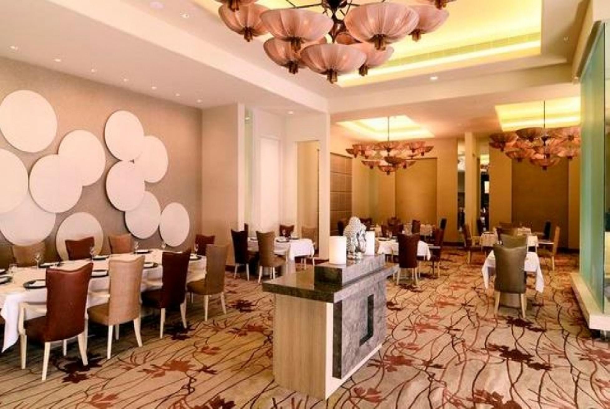 Radisson Blu Bengaluru Outer Ring Road Hotel Exterior photo