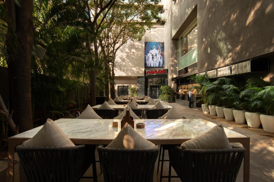 Radisson Blu Bengaluru Outer Ring Road Hotel Exterior photo