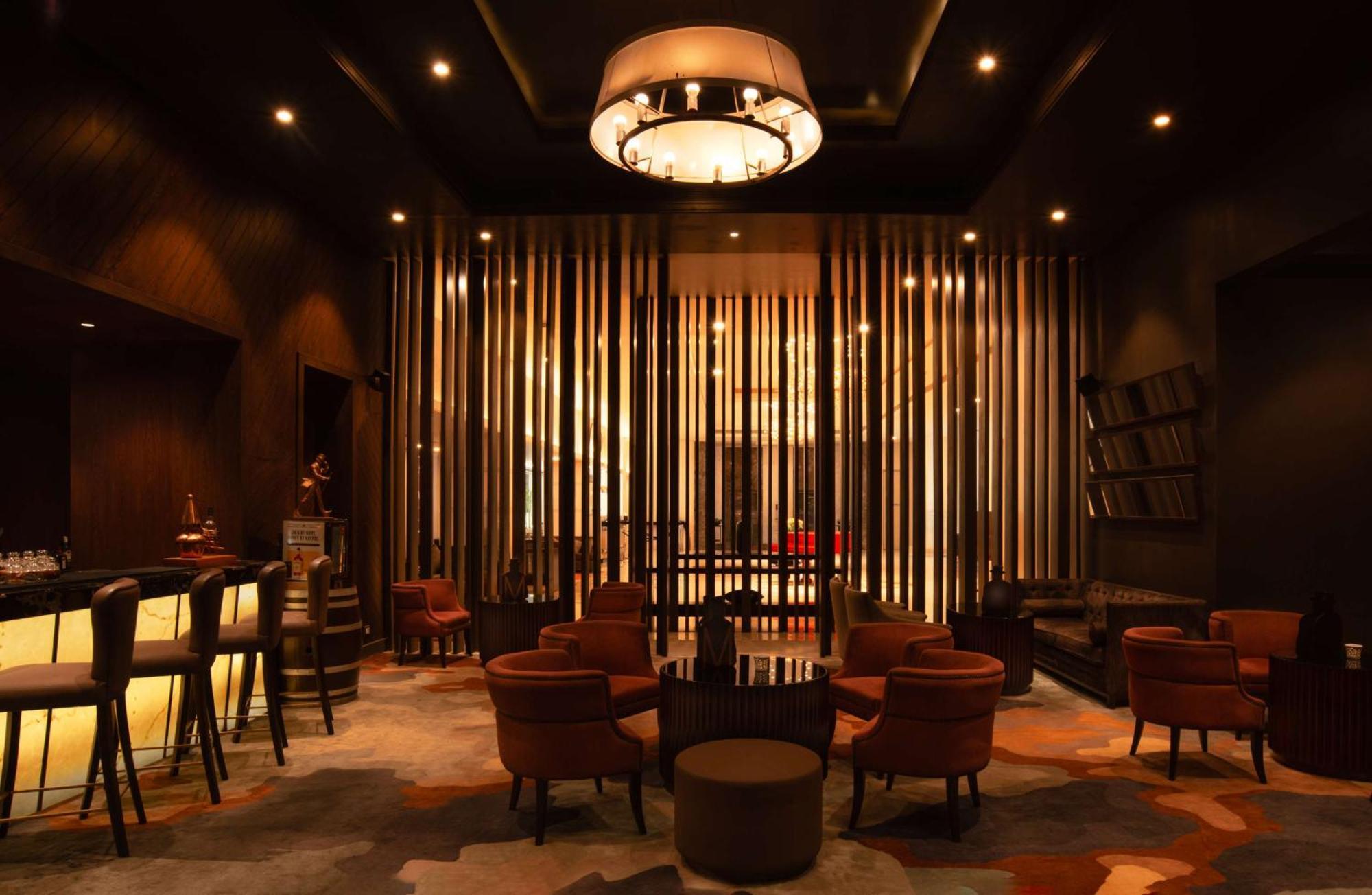Radisson Blu Bengaluru Outer Ring Road Hotel Exterior photo