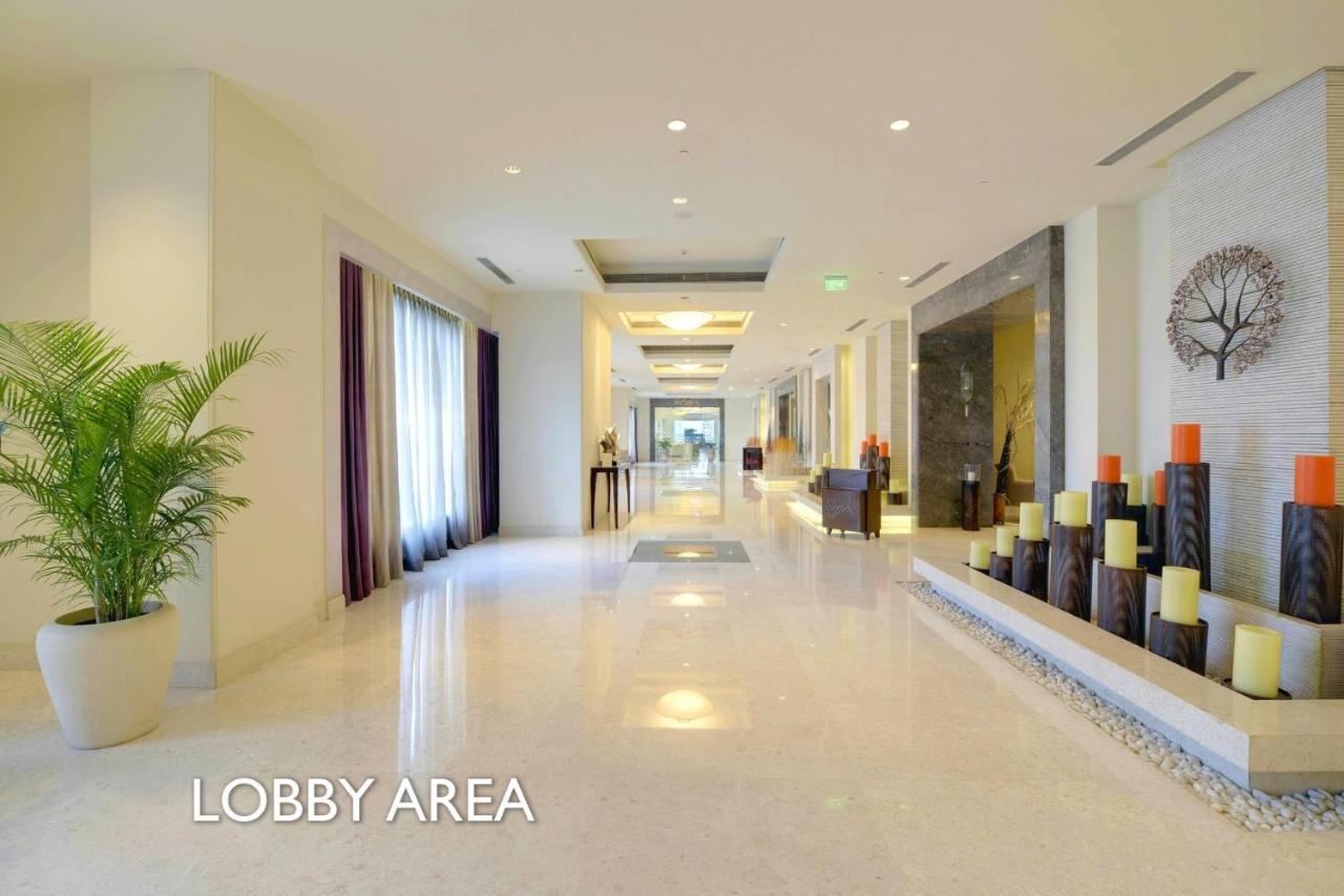 Radisson Blu Bengaluru Outer Ring Road Hotel Exterior photo